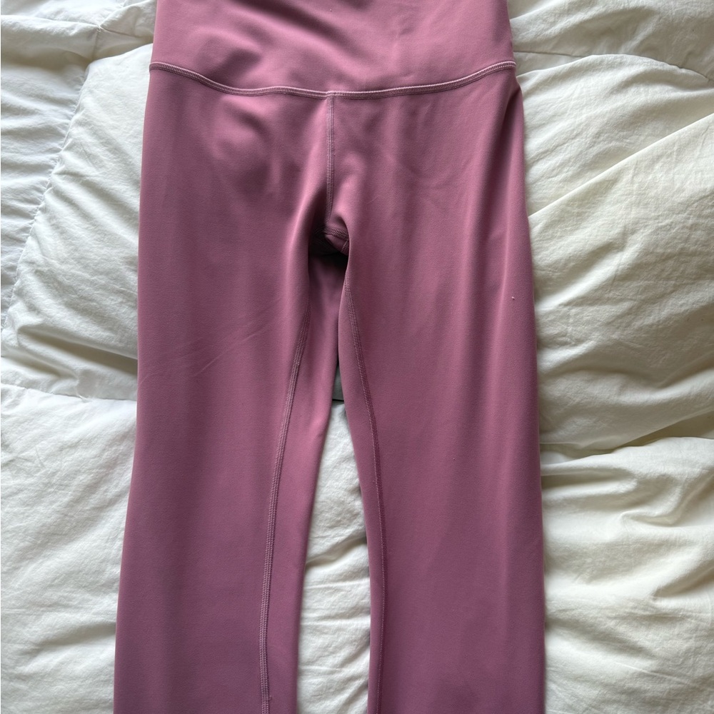 Lululemom Wunder Train High rise tight 28”